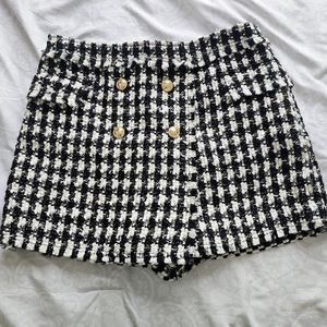 House of Harlow Houndstooth Skort